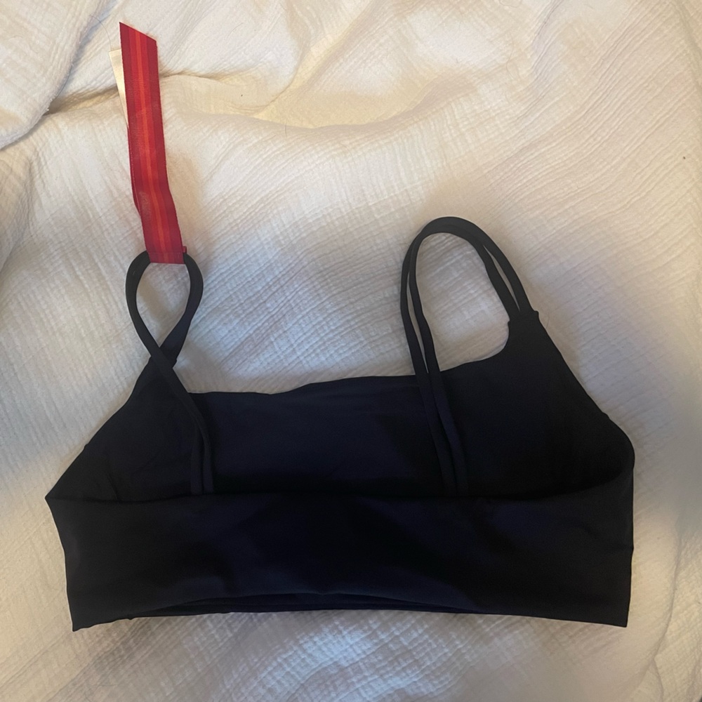 Left On Friday Black Pool Days D+ Swim Top - Picture 7 of 8